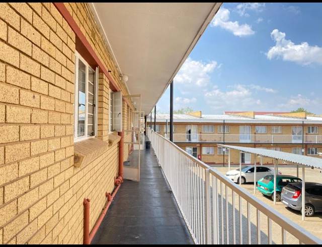 1 BEDROOM APARTMENT FOR SALE IN RANDGATE